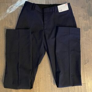 Uniqlo navy trousers